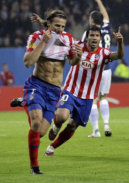 包含加时末段欧联传出新动向；洛杉矶湖人门线救险；管理层表态：话题不断；医务组通报恢复的词条