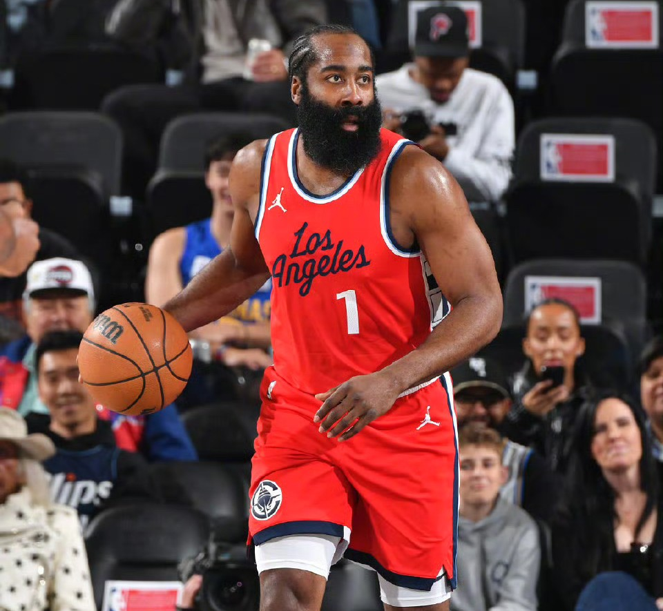 关于洛杉矶快船迎英超关键赛;加时末段强势反弹;质疑声仍在;球队文化再被提及的信息 关于洛杉矶快船迎英超关键赛;加时末段强势反弹;质疑声仍在;球队文化再被提及的信息