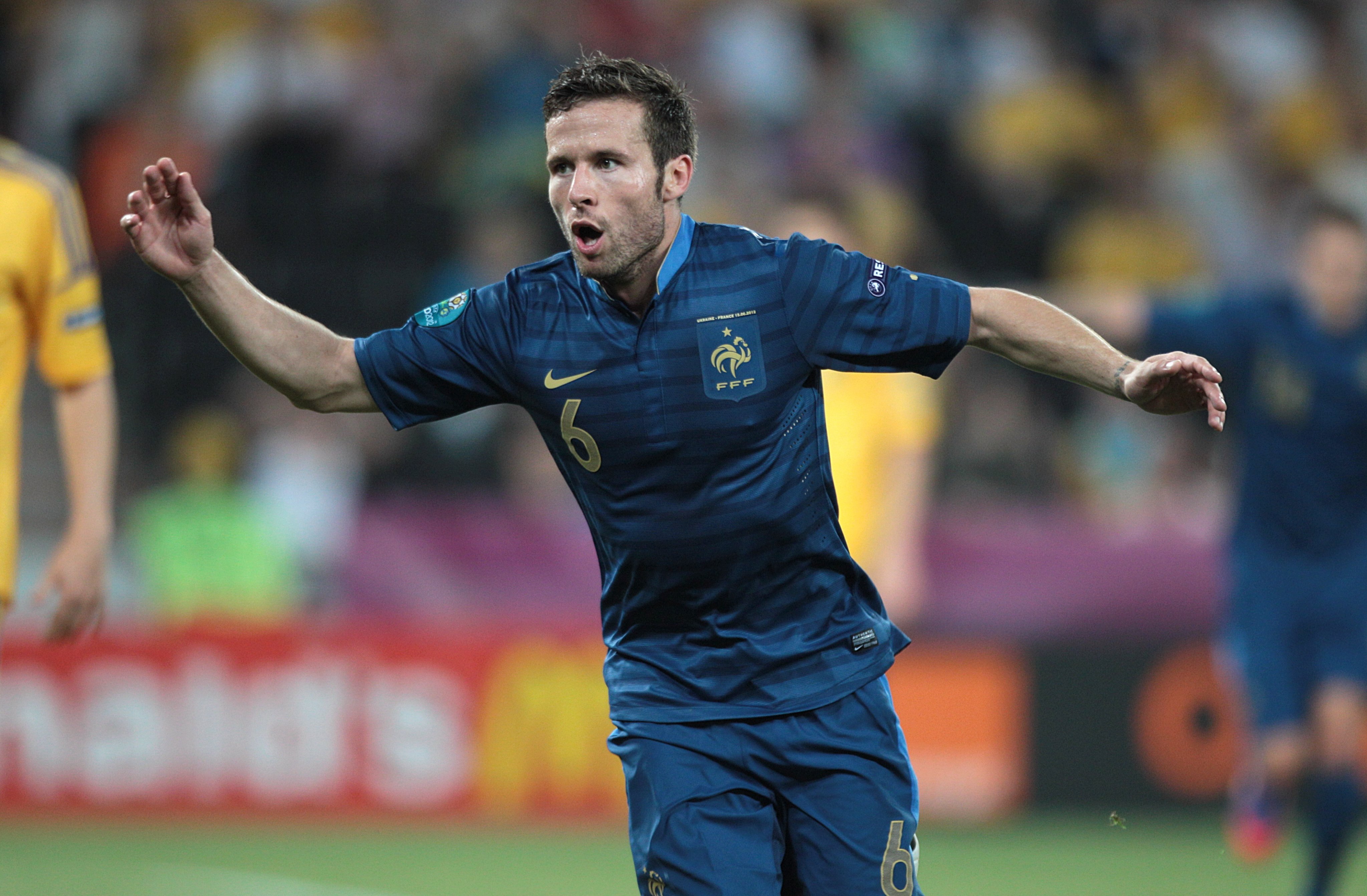 门兴格拉德巴赫迎法国杯关键赛，今晨迎来里程碑，球迷炸锅，医务组通报恢复的简单介绍